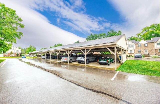392 Wellington Court, Mason, OH 45040