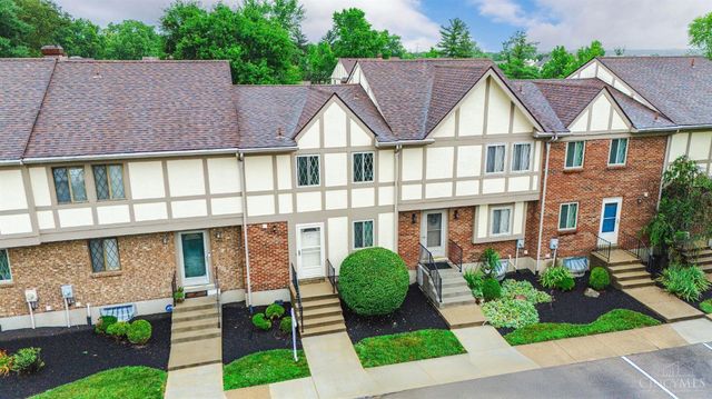 392 Wellington Court, Mason, OH 45040