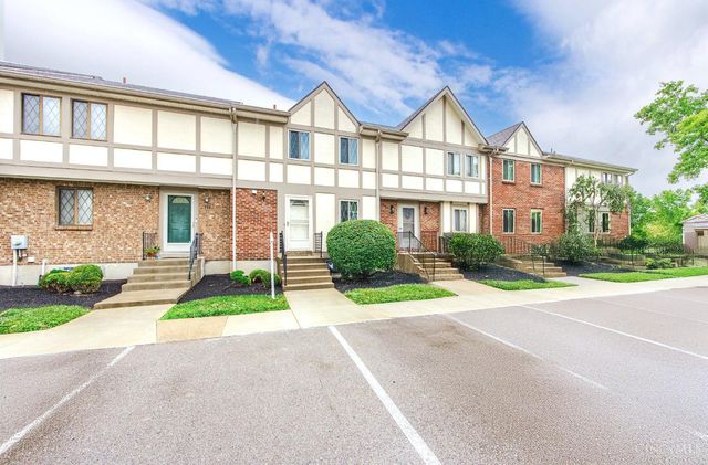 392 Wellington Court, Mason, OH 45040