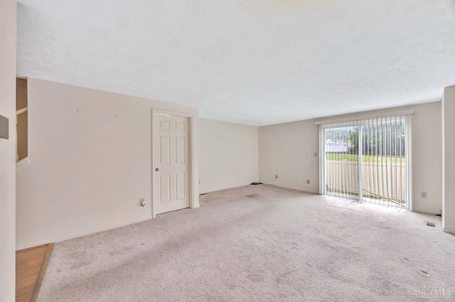 392 Wellington Court, Mason, OH 45040