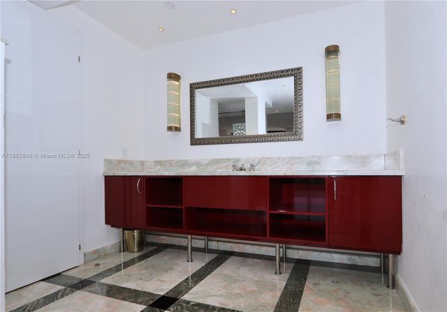 1000 Island Blvd PH2, Aventura, FL 33160