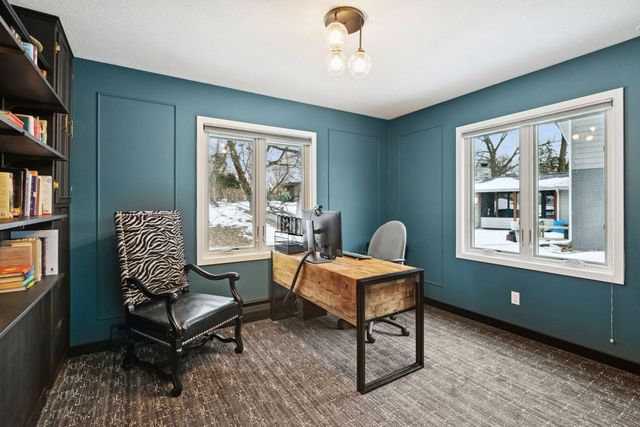 434 Yosemite Avenue N, Golden Valley, MN 55422