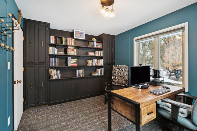 434 Yosemite Avenue N, Golden Valley, MN 55422