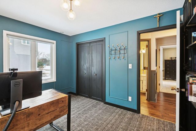 434 Yosemite Avenue N, Golden Valley, MN 55422