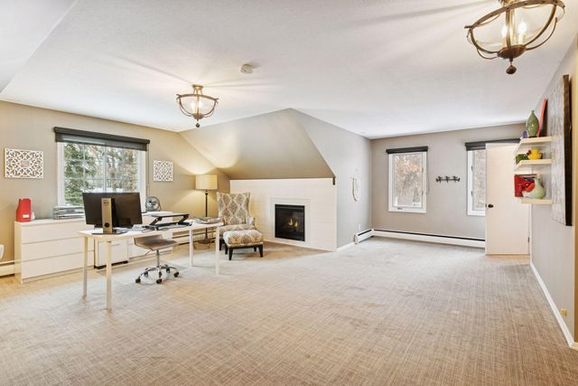 434 Yosemite Avenue N, Golden Valley, MN 55422