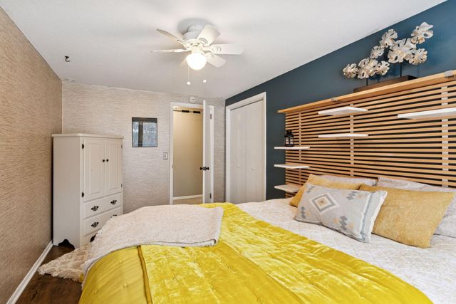 434 Yosemite Avenue N, Golden Valley, MN 55422