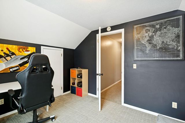 434 Yosemite Avenue N, Golden Valley, MN 55422