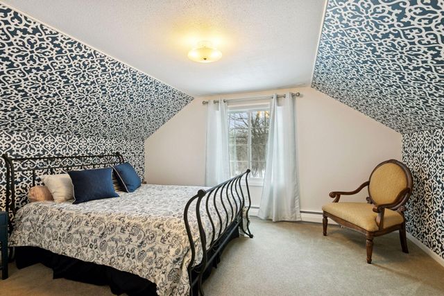 434 Yosemite Avenue N, Golden Valley, MN 55422