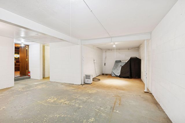 434 Yosemite Avenue N, Golden Valley, MN 55422