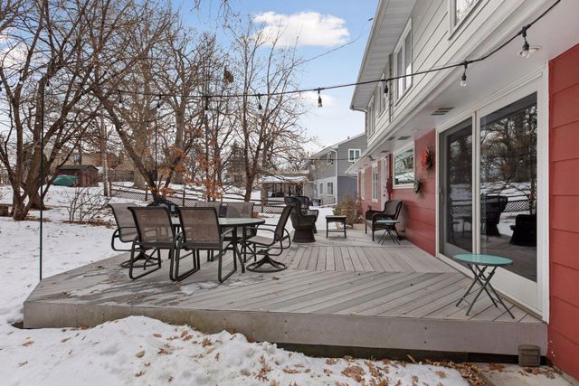 434 Yosemite Avenue N, Golden Valley, MN 55422