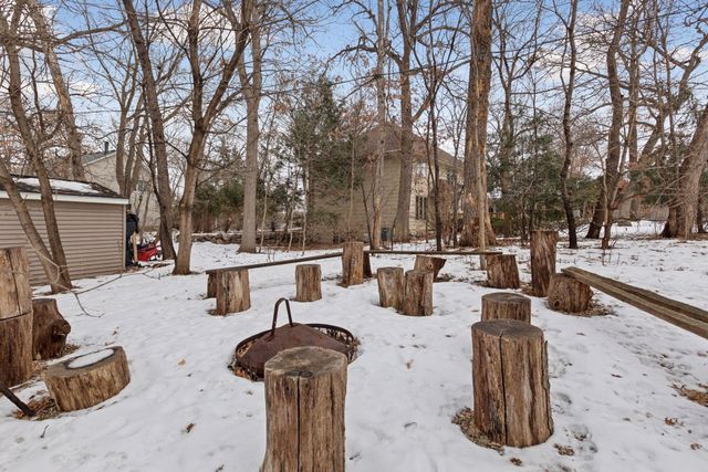 434 Yosemite Avenue N, Golden Valley, MN 55422