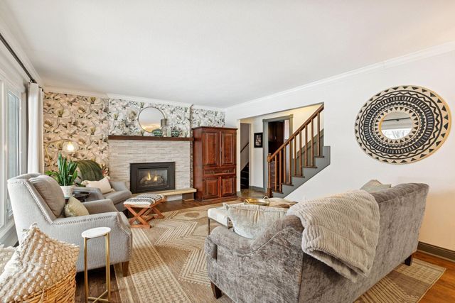 434 Yosemite Avenue N, Golden Valley, MN 55422