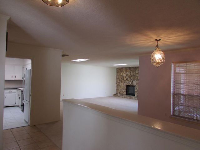 3105 Dallas Street NE, Albuquerque, NM 87110