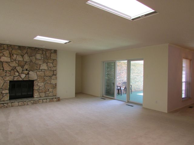 3105 Dallas Street NE, Albuquerque, NM 87110