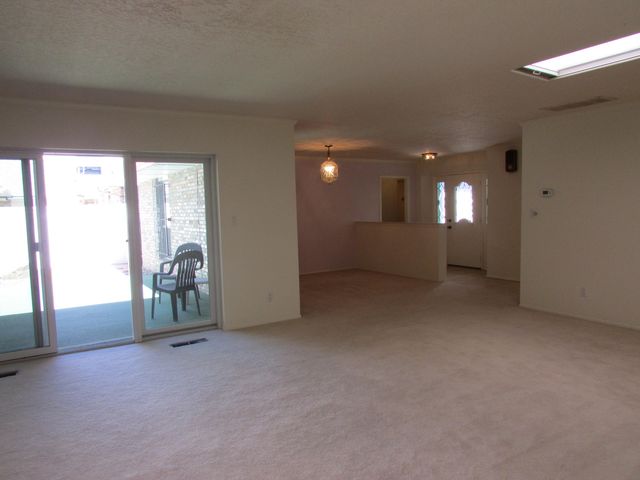 3105 Dallas Street NE, Albuquerque, NM 87110