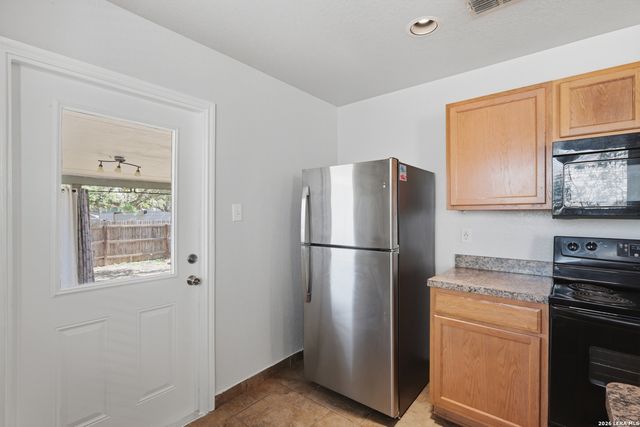 4415 WRANGLER RUN, San Antonio, TX 78223