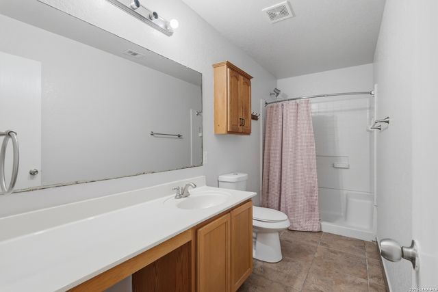 4415 WRANGLER RUN, San Antonio, TX 78223