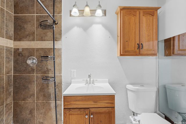 4415 WRANGLER RUN, San Antonio, TX 78223