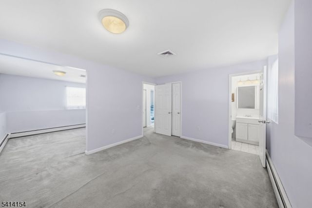 67 Hook Mountain Rd, Montville Twp., NJ 07045