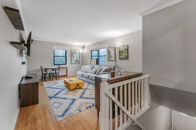 220-02 73rd Ave 007A2, Oakland Gardens, NY 11364