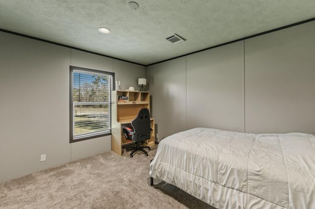 263 Robinson Creek Road, Huntsville, TX 77340