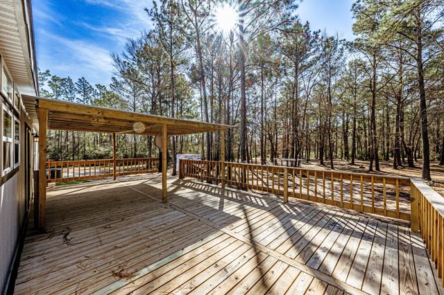 263 Robinson Creek Road, Huntsville, TX 77340