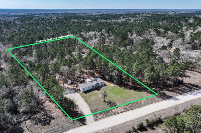 263 Robinson Creek Road, Huntsville, TX 77340