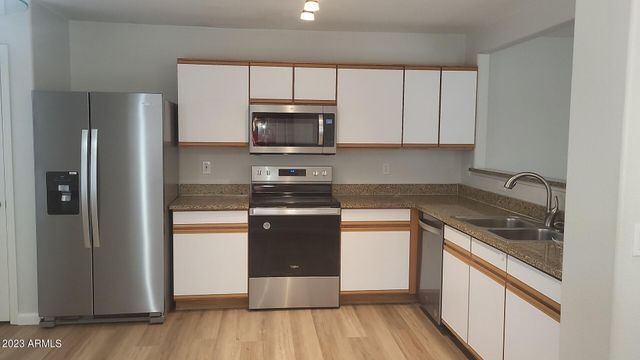 18611 N 22ND Street 9, Phoenix, AZ 85024