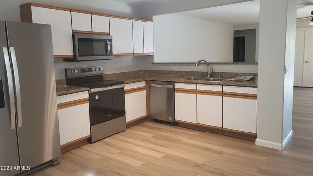 18611 N 22ND Street 9, Phoenix, AZ 85024