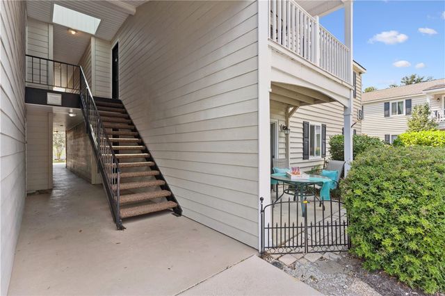 850 Mallery Street S 3, St Simons Island, GA 31522