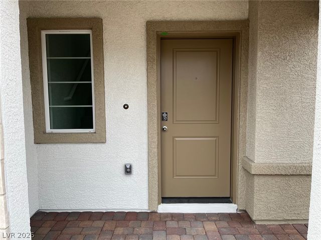 5742 Whimsical Street, Las Vegas, NV 89148