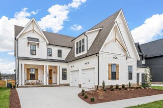 3977 Kathie Dr, Thompsons Station, TN 37179