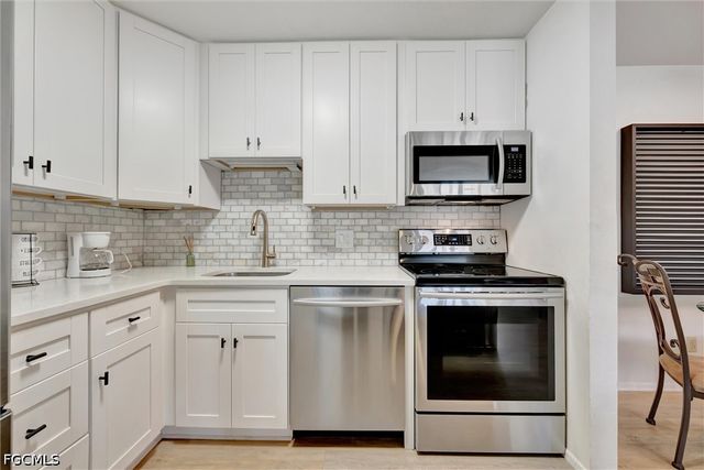 8110 S Woods CIR 4, Fort Myers, FL 33919