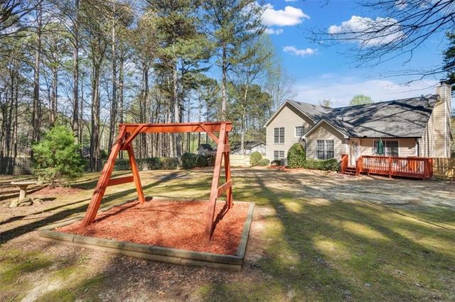 62 Davis Court, Hiram, GA 30141