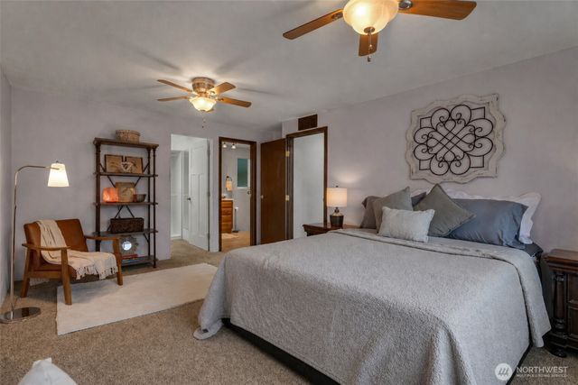 32544 24th Avenue SW, Federal Way, WA 98023