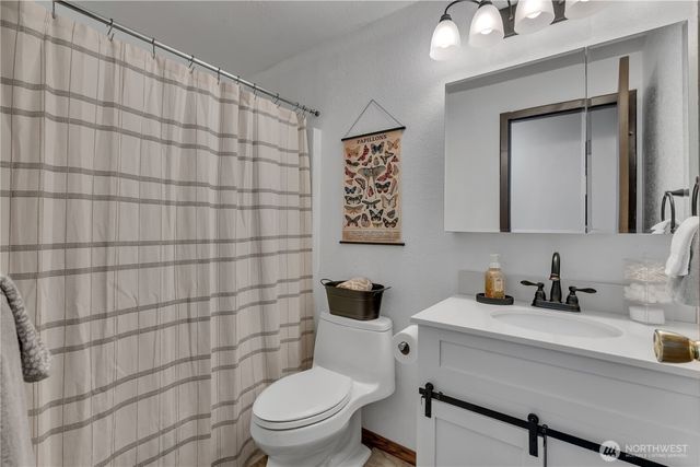 32544 24th Avenue SW, Federal Way, WA 98023