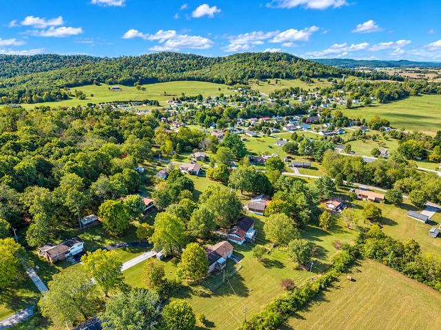 460 Sunset Drive, Bronston, KY 42518