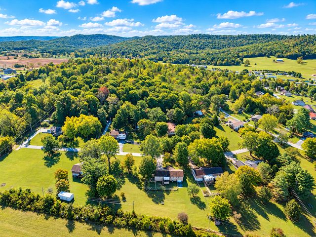 460 Sunset Drive, Bronston, KY 42518
