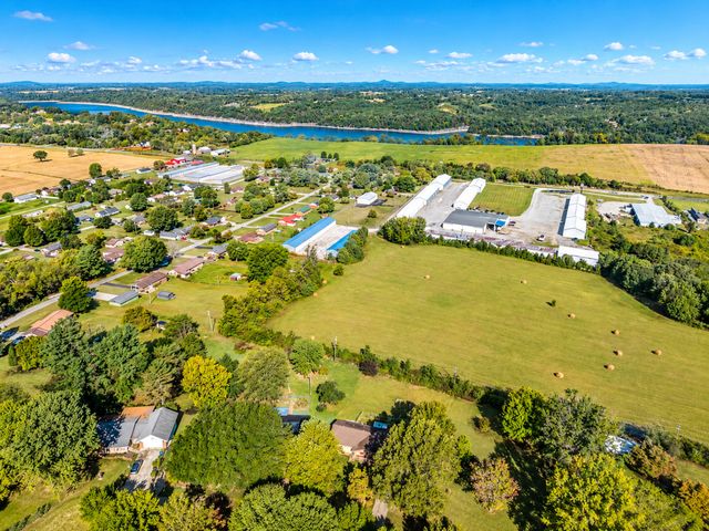 460 Sunset Drive, Bronston, KY 42518