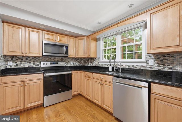 10421 TODMAN LANDING, Burke, VA 22015