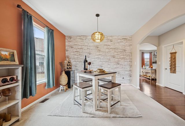 2380 River Hills Lane, Bolingbrook, IL 60490