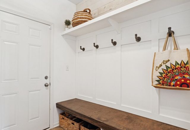 2380 River Hills Lane, Bolingbrook, IL 60490