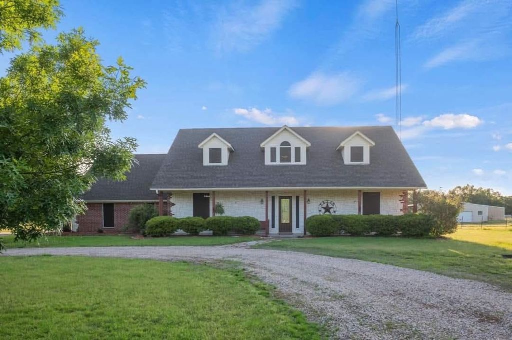 314 County Road 3585, Dike, TX 75437
