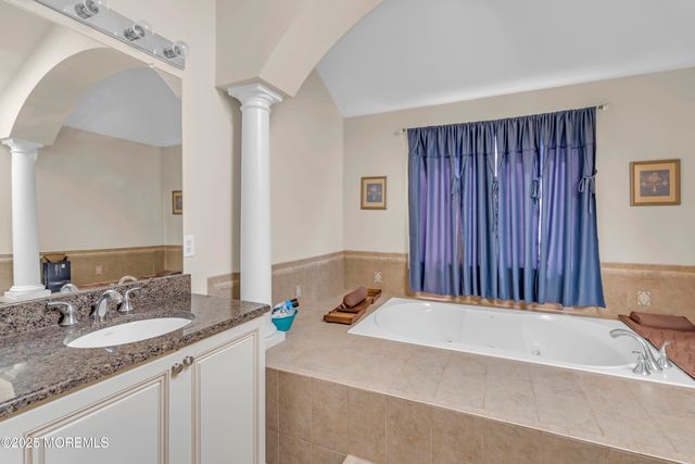 6 Bane Lane, Jackson, NJ 08527