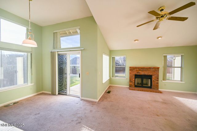 1290 Saddlehorn Court, Minden, NV 89423