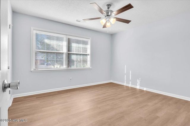 122 Carolina Circle, Jacksonville, NC 28546