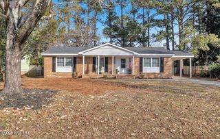 122 Carolina Circle, Jacksonville, NC 28546