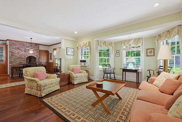 66 Malden St, West Boylston, MA 01583