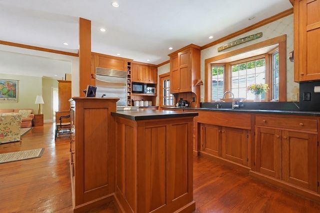 66 Malden St, West Boylston, MA 01583