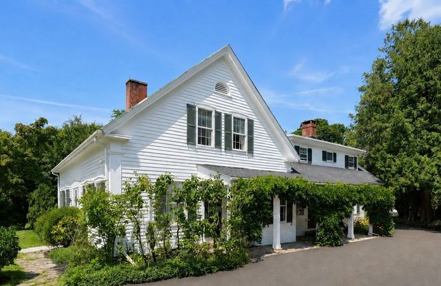 66 Malden St, West Boylston, MA 01583